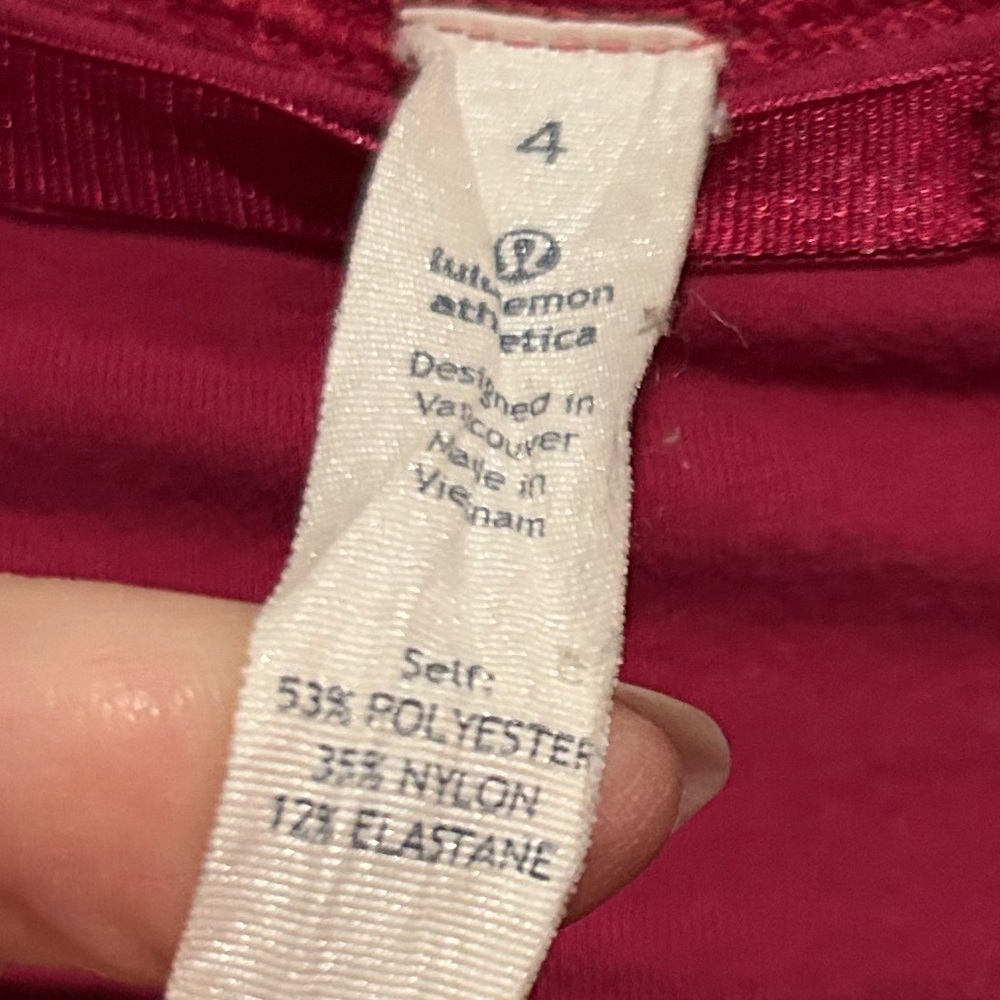 Lululemon Fleece Out Jacket Berry Rumble Size 4 - Picture 12 of 13